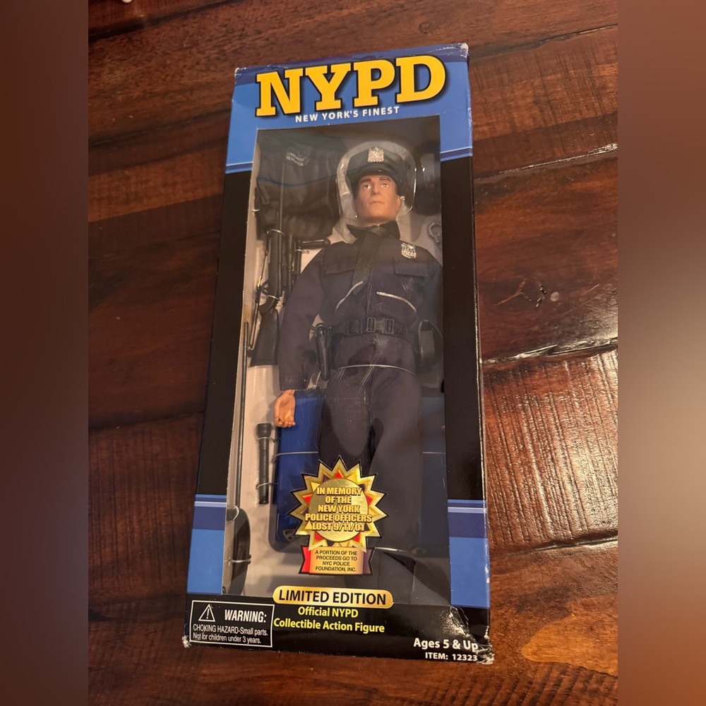NYPD New York’s Finest Limited Edition Police Officer Collectible Action Figure